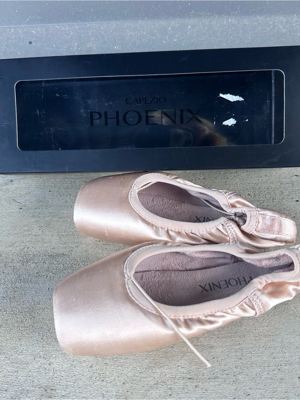 Capezio Phoenix Point Shoes Size Size 5.5